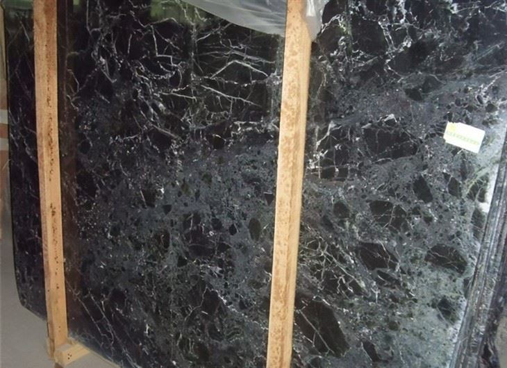 dark green serpentine stone meaning